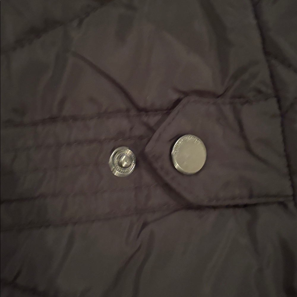 Black Quilted Women's Vest XL . - Picture 6 of 6